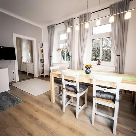 Appartement ►top Naehe Porsche, Flughafen, Messe & Bmw◄ *