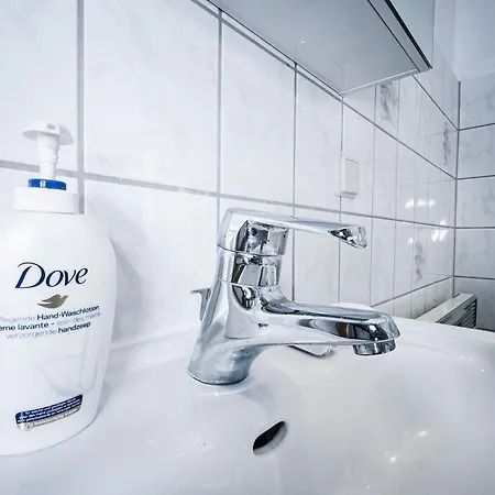 ►top Naehe Porsche, Flughafen, Messe & Bmw◄ شقة *