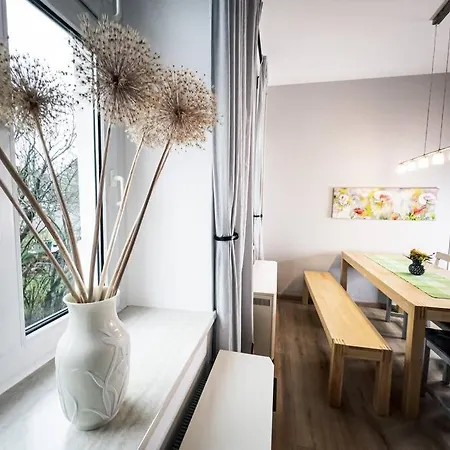 ►top Naehe Porsche, Flughafen, Messe & Bmw◄ لبسيا