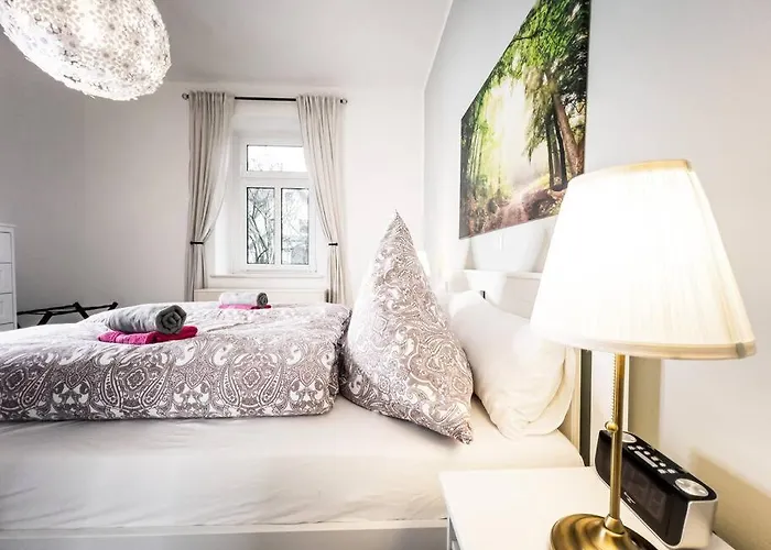 ►top Naehe Porsche, Flughafen, Messe & Bmw◄